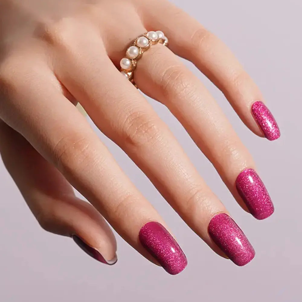 Sparkling Raspberry Gel Nail Strips Kit